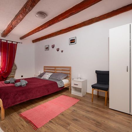 Holiday Home Dide 칸파나르 외부 사진